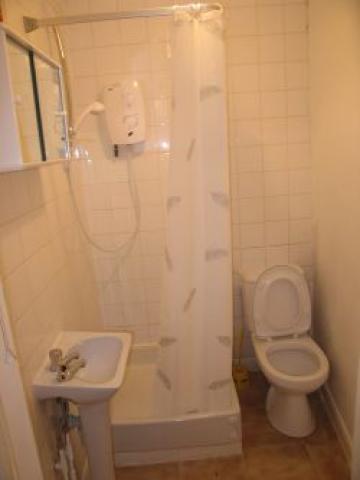 			Studio Apartment, 1 bath, 1 reception Flat			 Russell Road, HENDON NW4